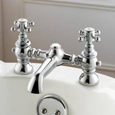Victoria II Traditional Bath Mixer Tap 