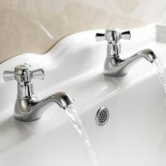 Alamere Traditional Hot and Cold Bath Taps 