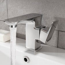 Atlin Bathroom Taps