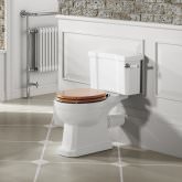Georgia Traditional Close Coupled Toilet and Cistern - Oak Finish Seat
